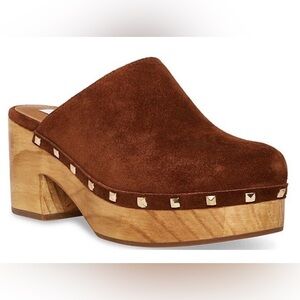 Steve Madden - Brooklyn 1 Studded Suede Platform Clogs (NWOT) wmns size 8.5m